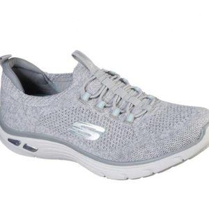 Sketchers Relaxed Fit wih Air-Cooled Memory Foam